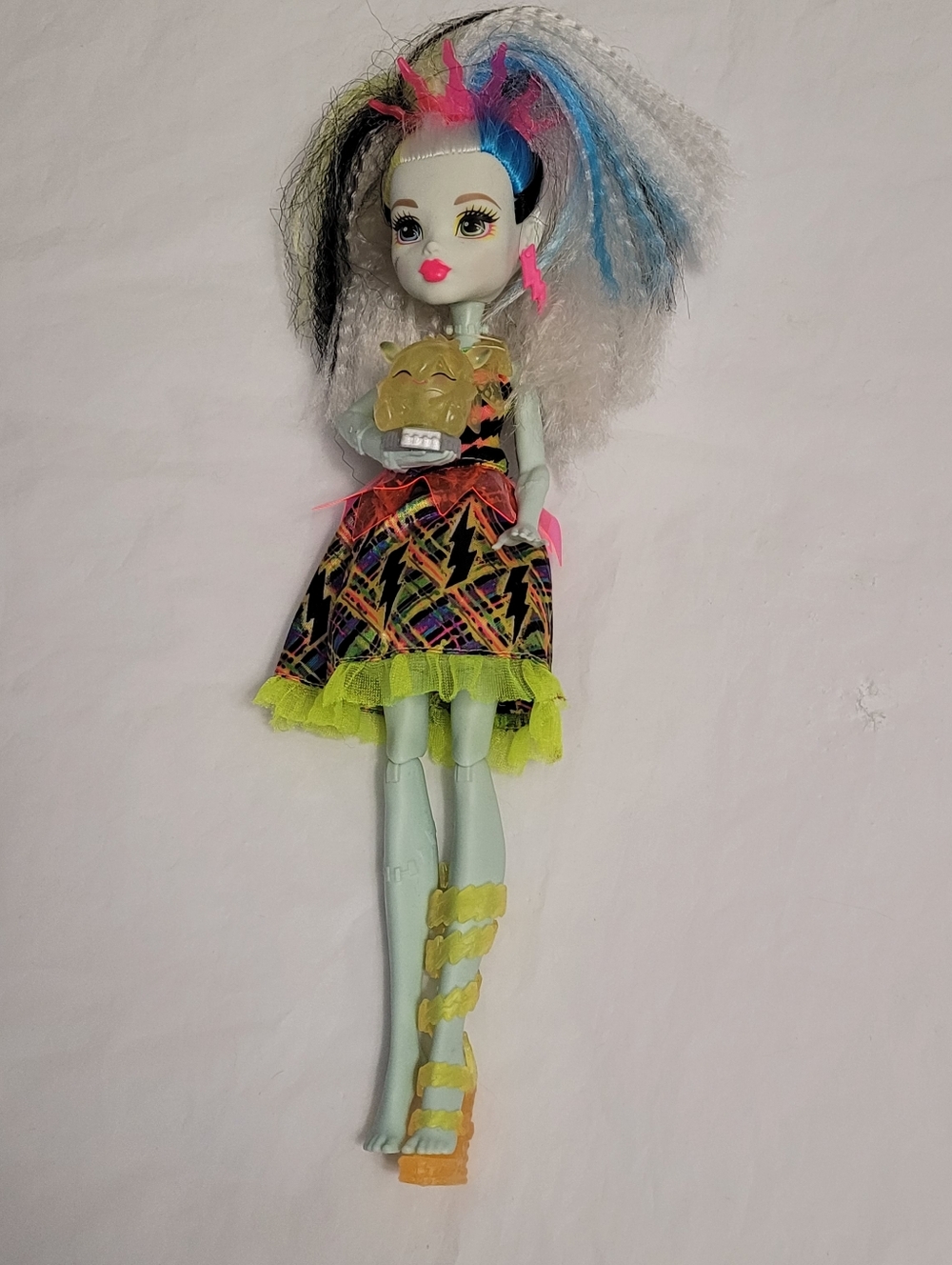 Mattel Monster High 2016 Electrified High Voltage Frankie Stein Works